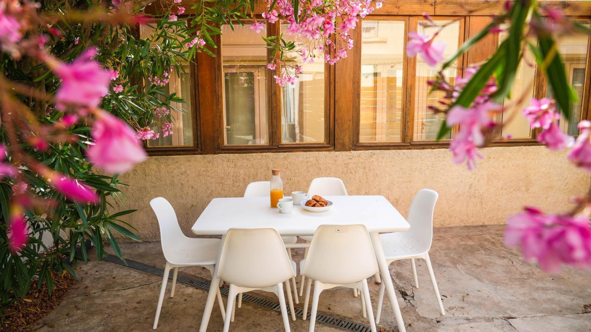 New - Parking - Wifi - Jardin - Le Refuge D'abel * Avignon